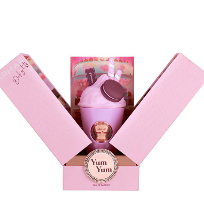 https://cdn.shopify.com/s/files/1/0763/9315/2845/files/yum-yum-armaf-eau-de-parfum-femenino-floral-frutal-100ml-arabian-auras-frasco.png?v=1763468910