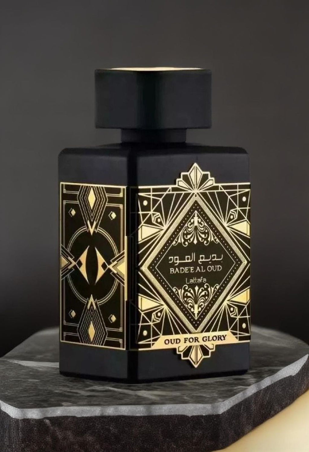 Bade’e Al Oud Oud for Glory Unisex· Lattafa Eau de Parfum 100 ml