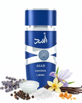 Perfume con notas de lavanda, pimienta negra, agua de coco, iris, acorde salino, vainilla e incienso