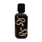 https://cdn.shopify.com/s/files/1/0825/1211/8084/files/veneno-eau-de-parfum-100ml-frontal-negro.png?v=1774964636